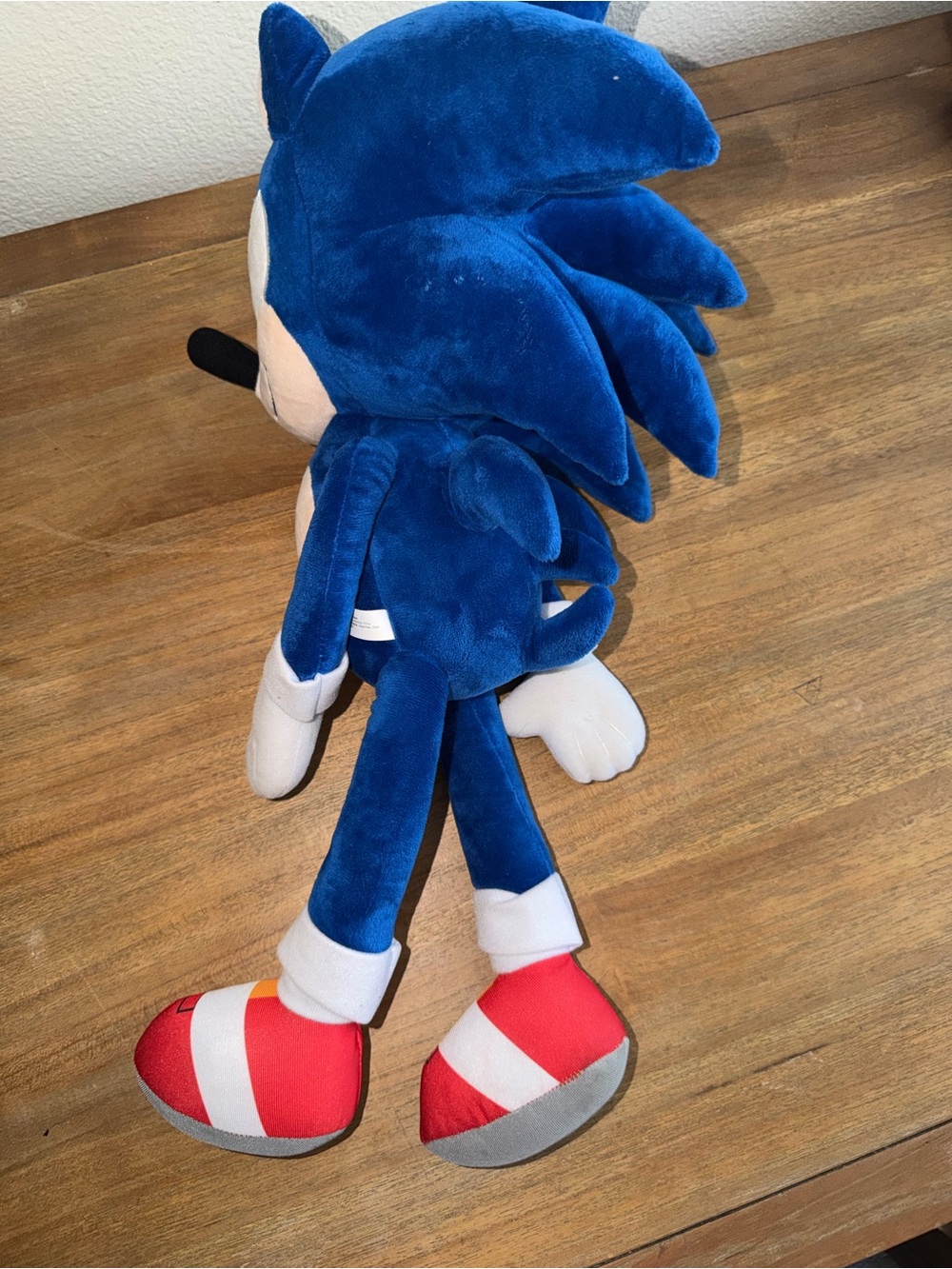 Sonic stuffie - Picture 3 of 7